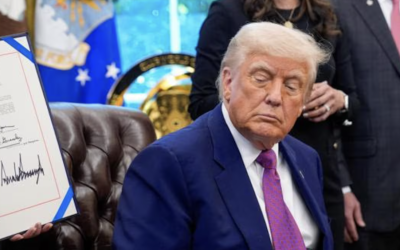 TRUMP ANUNCIA ORDEN EJECUTIVA PARA REDUCIR PRECIO DE MEDICAMENTOS HASTA EN 80%